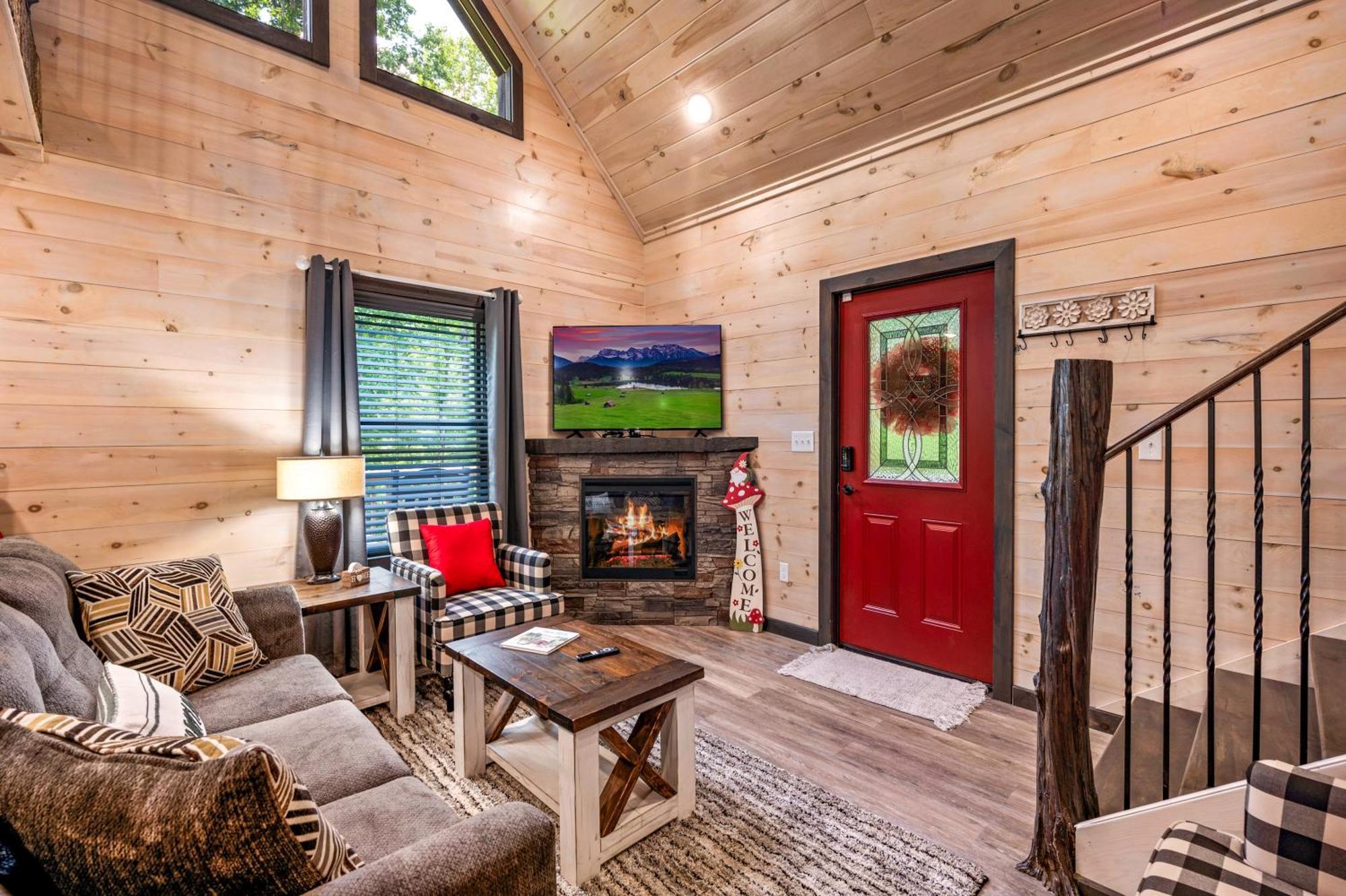 Lil Cabin In The Cove! Mtn Views, Theater, Hot Tub, Games, King Beds, Prime Location! Sevierville Bagian luar foto